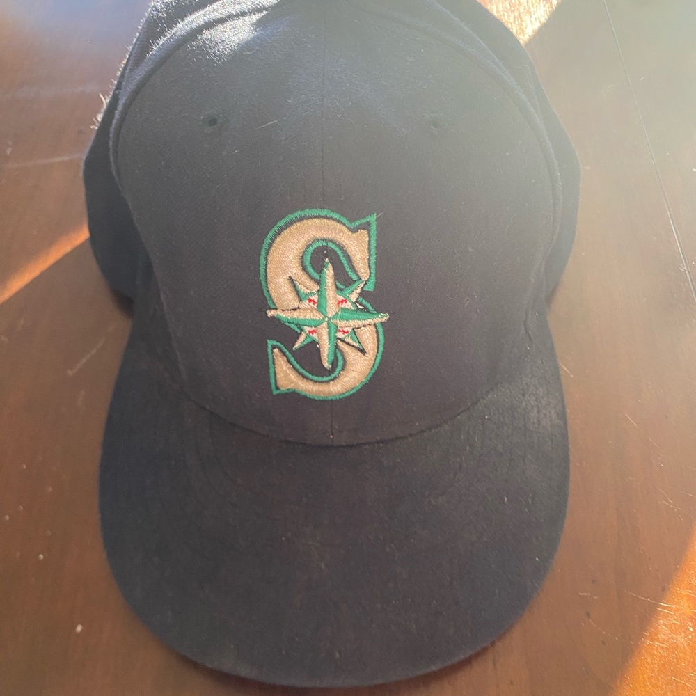 Seattle Mariners Black Cap